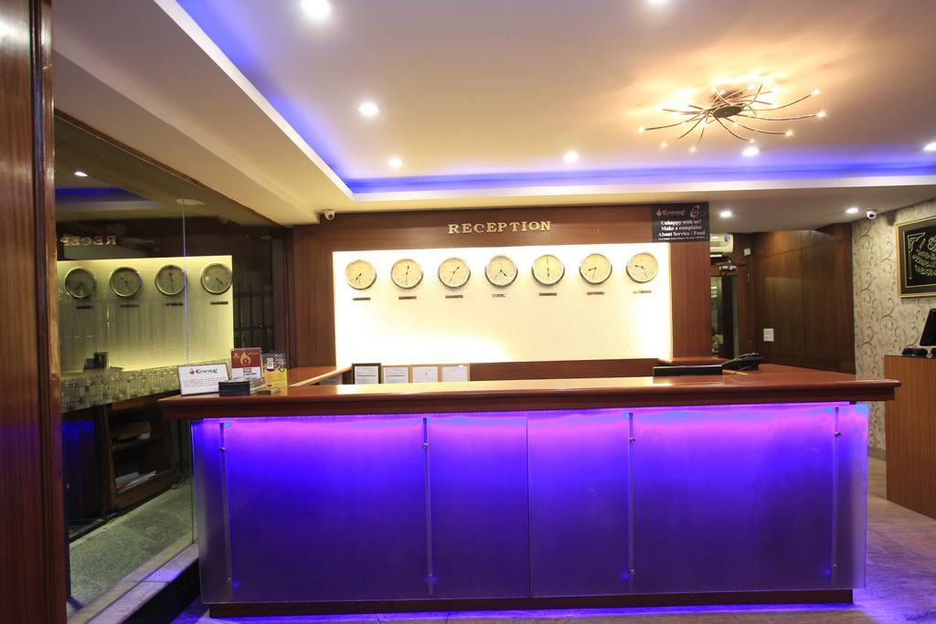 Hotel Noor Empire International Kormangala Bangalore Exterior foto